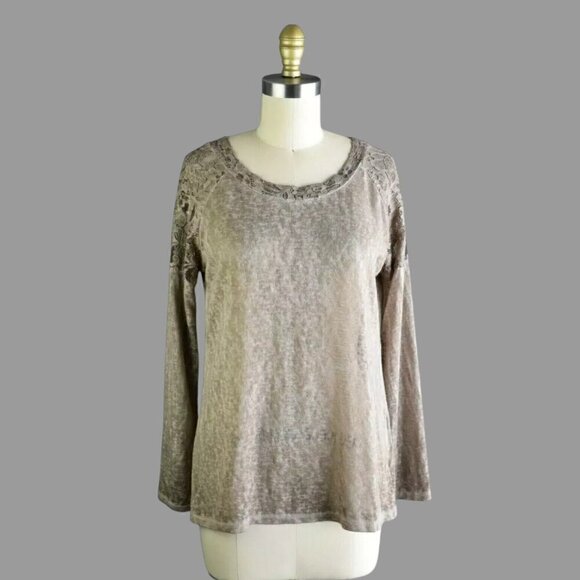ELENA BALDI BURNOUT FLORAL LACE LONG SLEEVE TOP - Picture 1 of 8